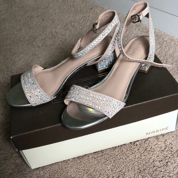 Maripé Women’s Strut Sandal - Picture 3 of 6